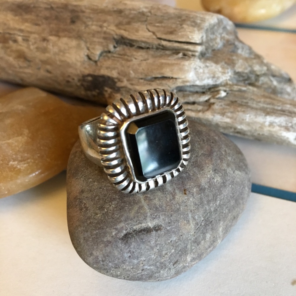 Onyx Sterling Statement Ring Size 7 - image 1